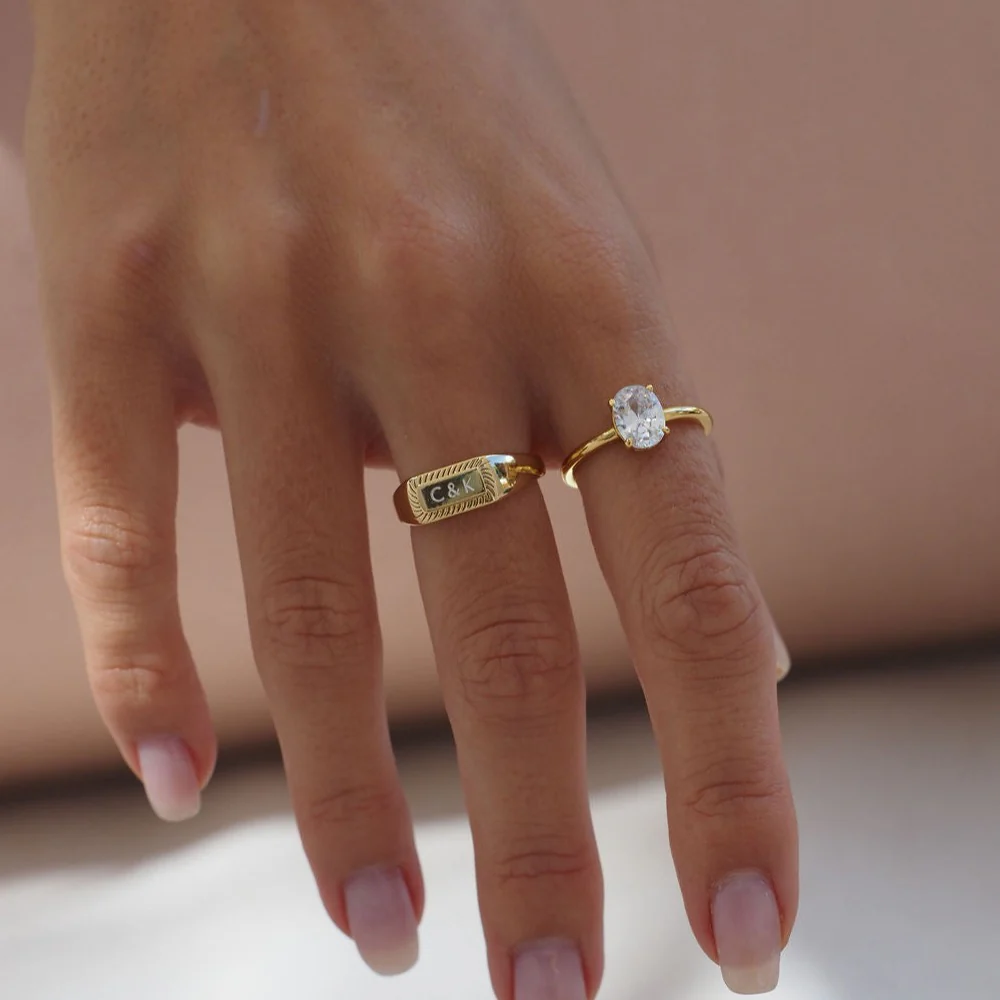 Classic Diamond Ring in Gold - Image 4